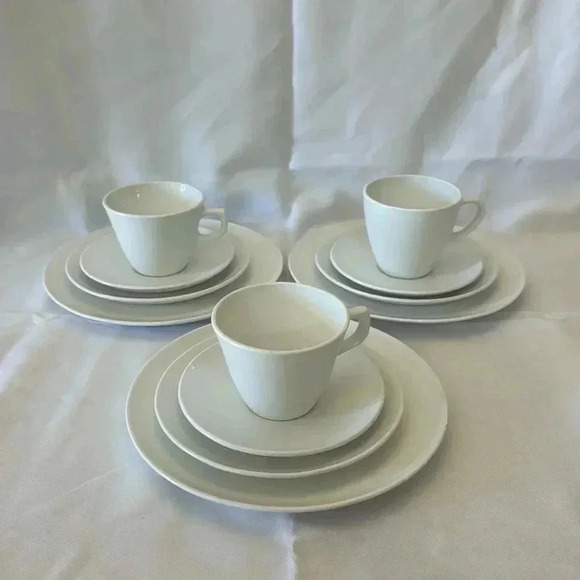 Vintage Pyrocream by Corningware Cappucino Coffee Tea Set of 12 for 3 People - Picture 1 of 2